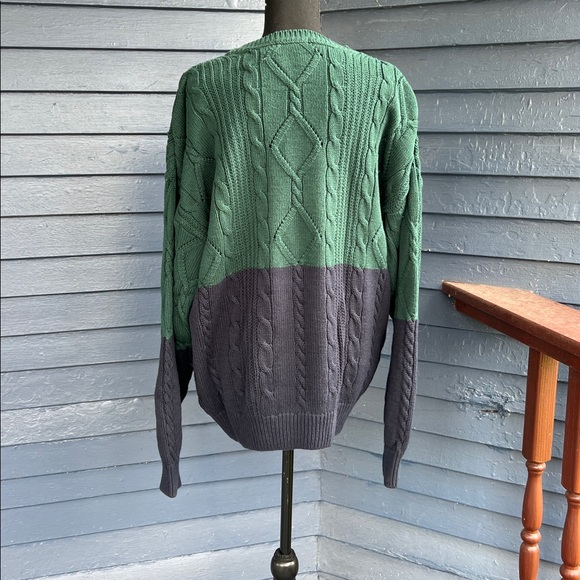 Vintage Claiborne Green and Blue 100% Cotton Cable Knit Sweater - Picture 6 of 6